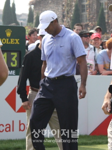 ▶황제 납시요~~!