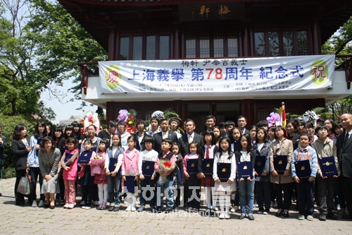 20100429212545_8446.jpg