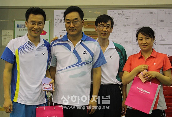 혼합복식 B조 우승: 한만권, 박금화(UBC)