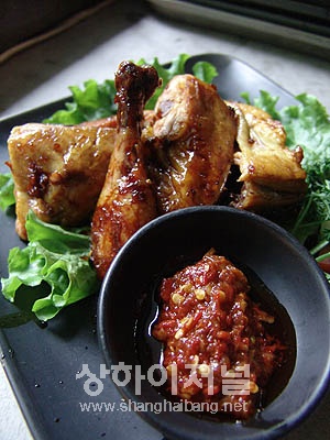 AYAM BAKAR LOMBOK